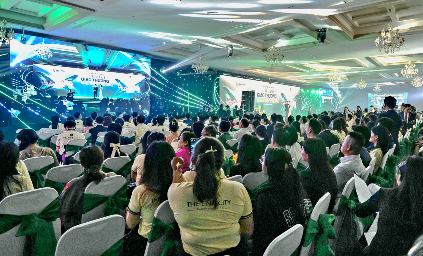 Kim Oanh Land trao giải chương trình “Tri ân người đồng hành” dự án The Link City