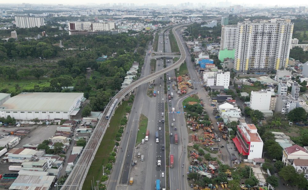 TP.HCM sắp đầu tư 2 tuyến metro đi trên cao trị giá gần 100.000 tỷ đồng