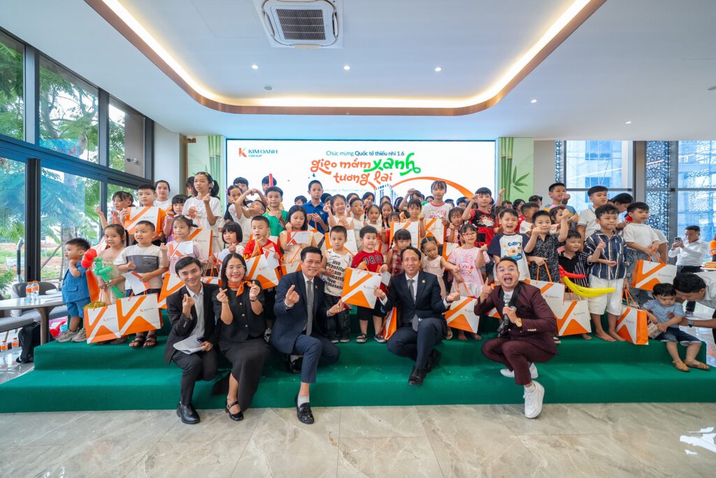 Kim Oanh Group rộn ràng ngày hội thiếu nhi 1.6 “Gieo mầm xanh tương lai”