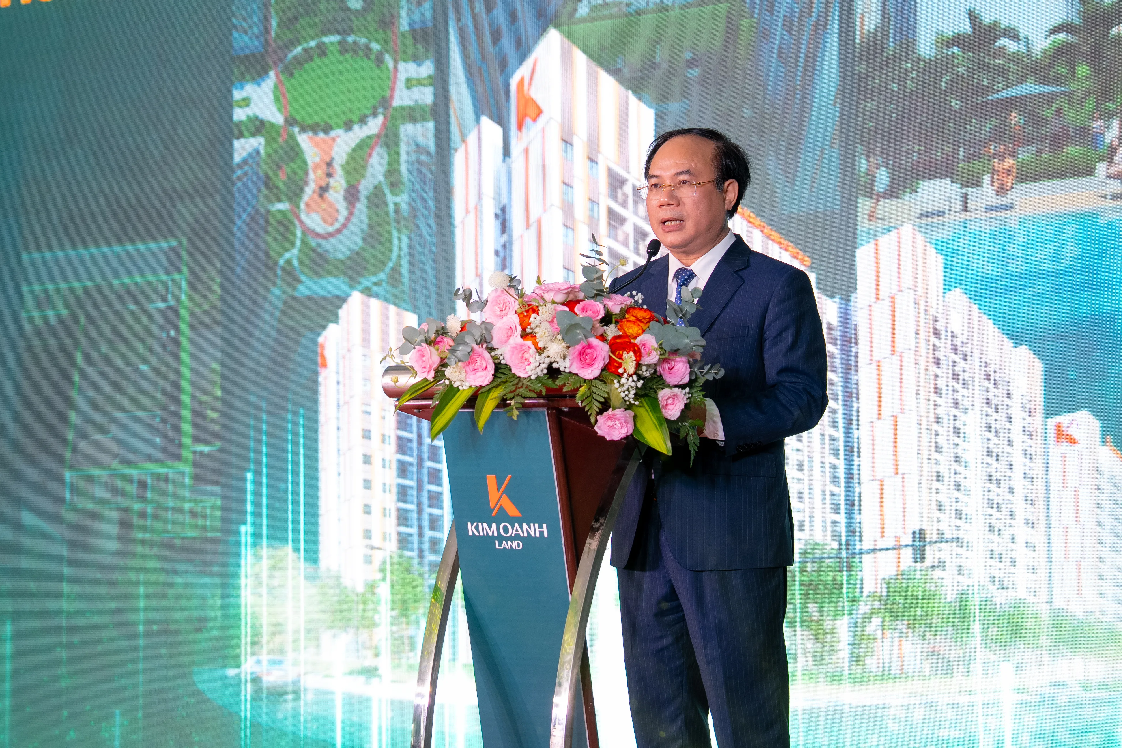 Ông Nguyễn Văn Sinh, Thứ trưởng Bộ Xây dựng phát biểu tại Lễ động thổ 3 dự án K-Home Avenue, K-Home Midtown, K-Home Skyview.
