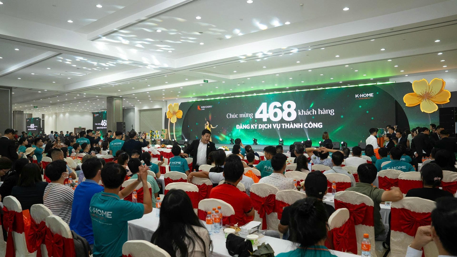 Lễ giới thiệu tòa Mai Vàng (thuộc K-Home Apartment) cũng đã thu hút hơn 800 khách hàng tham dự, đem về kết quả 468 khách hàng đăng ký dịch vụ thành công